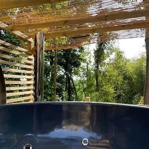  Hébergement de vacances La Du Panda